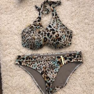 📣Dea! VS Halter Swimsuit! Great condition
